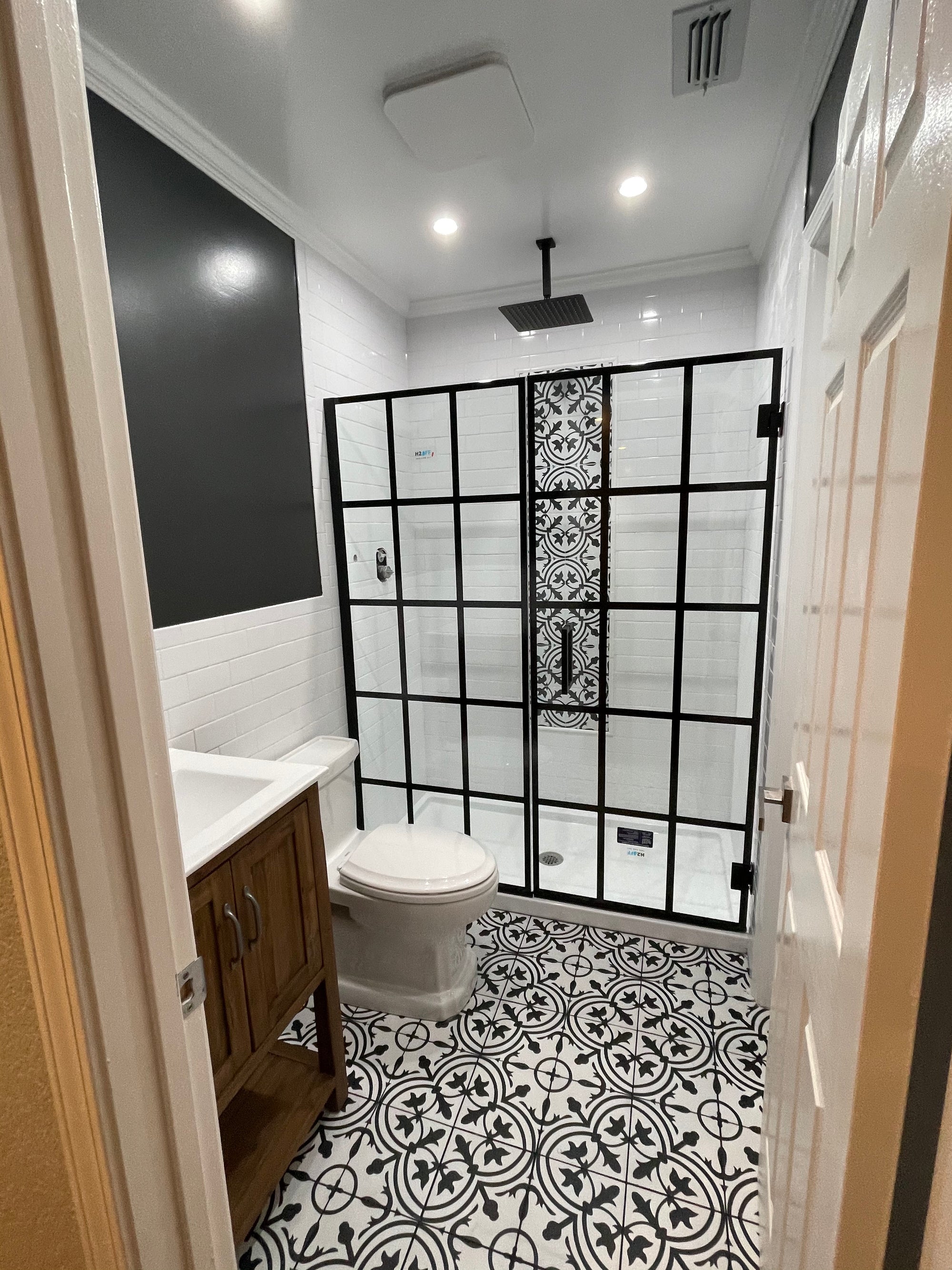 The Optimal Sequence for a Stress-Free Bathroom Renovation